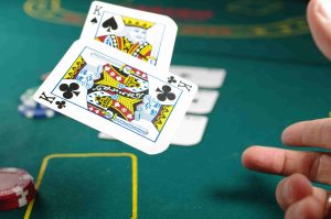 Women and Online Gambling: Why Digital Casinos Are Changing the Game